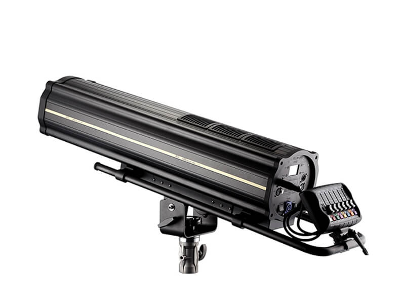 Foco de seguimiento LED DMX con zoom motorizado de 600 W
