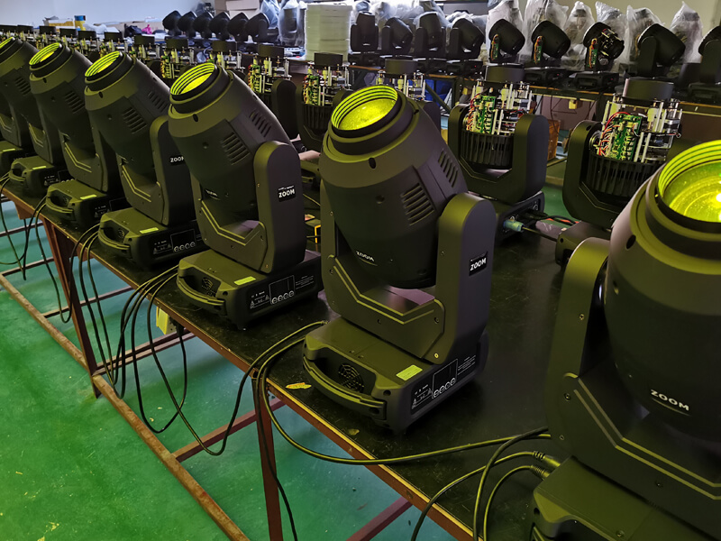 Foco de cabeza móvil LED 3 en 1 de 250 W