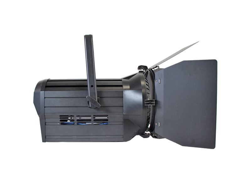 Foco LED Fresnel colorido sin ventilador 5 en 1