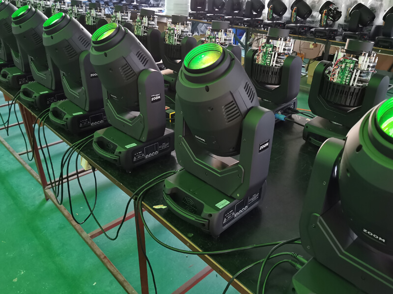 Foco de cabeza móvil LED 3 en 1 de 250 W