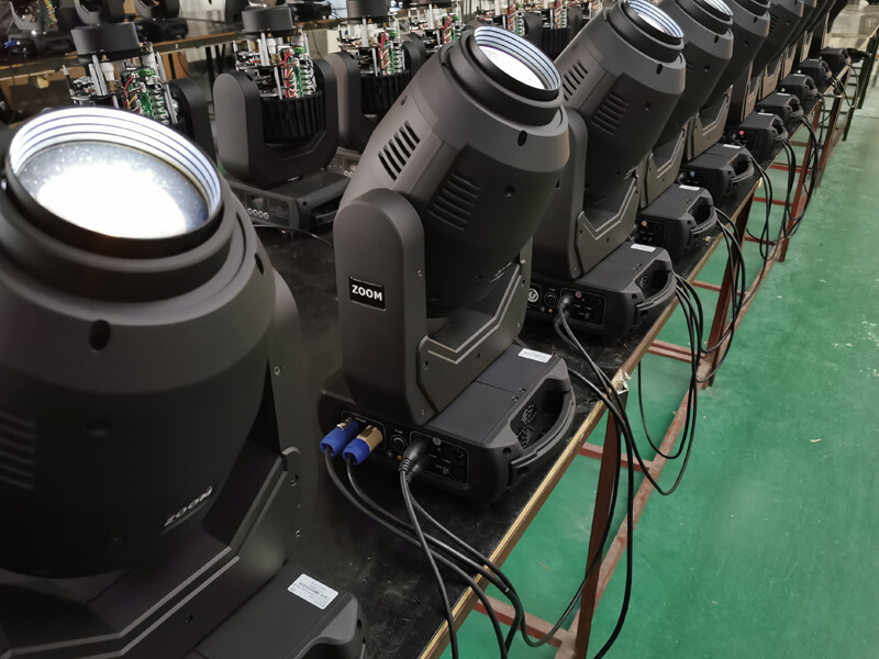 Foco de cabeza móvil LED 3 en 1 de 250 W