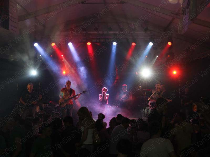 Iluminaci&oacute;n de escenario profesional